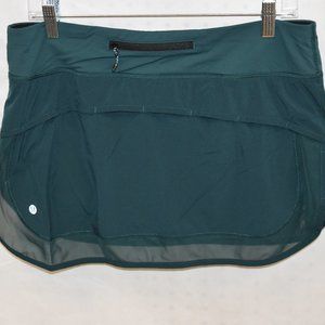 Lululemon Hotty Hot Skirt Size 10 Spruce Green